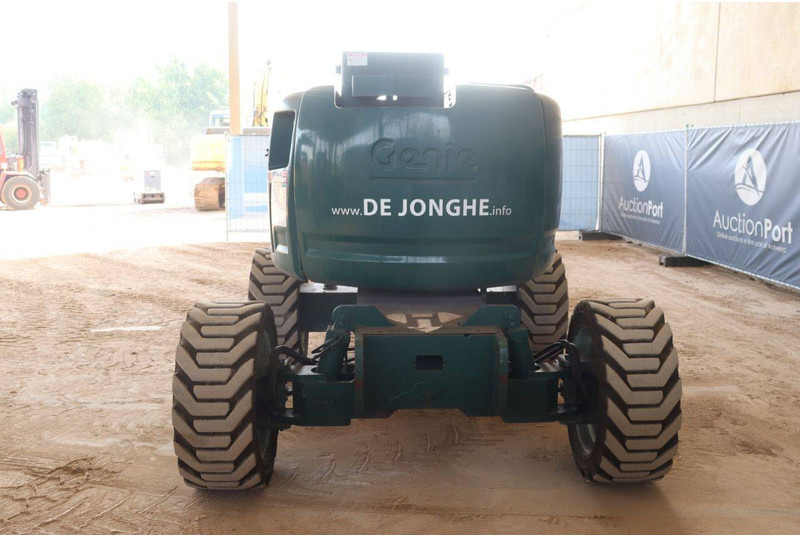 Genie Z-45/25 - Krah me çernjerë: foto 5 Genie Z-45/25 - Krah me çernjerë: foto 5