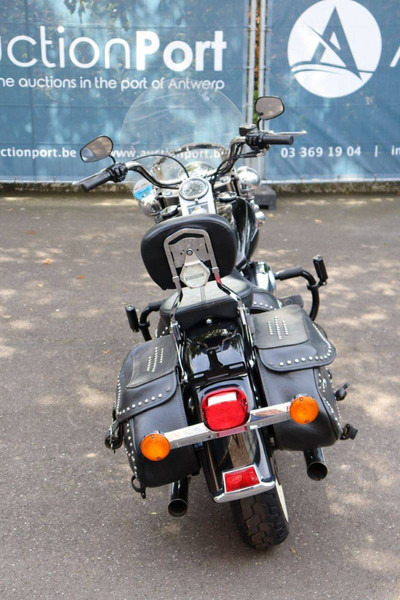 Harley-Davidson Heritage Softail Classic - Motoçikleta: foto 5 Harley-Davidson Heritage Softail Classic - Motoçikleta: foto 5