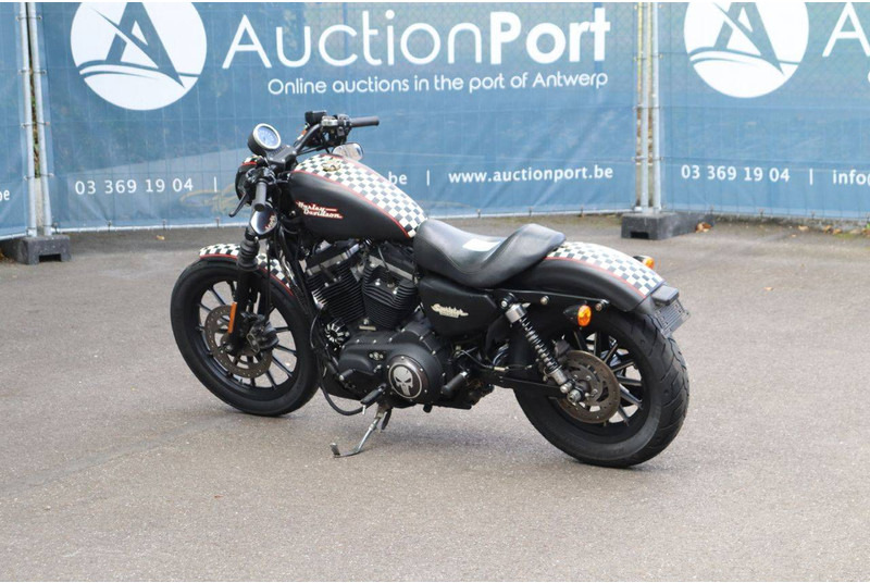Harley-Davidson Sportster 883N Iron - Motoçikleta: foto 3 Harley-Davidson Sportster 883N Iron - Motoçikleta: foto 3