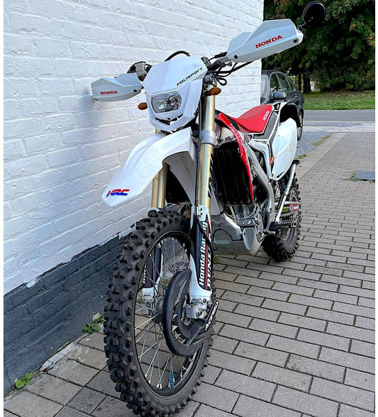 Honda CRF 500 R - Motoçikleta: foto 1 Honda CRF 500 R - Motoçikleta: foto 1