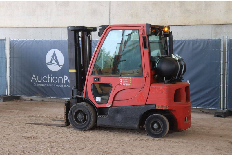 Hyster H2.5FT - Pirun më gaz: foto 3 Hyster H2.5FT - Pirun më gaz: foto 3