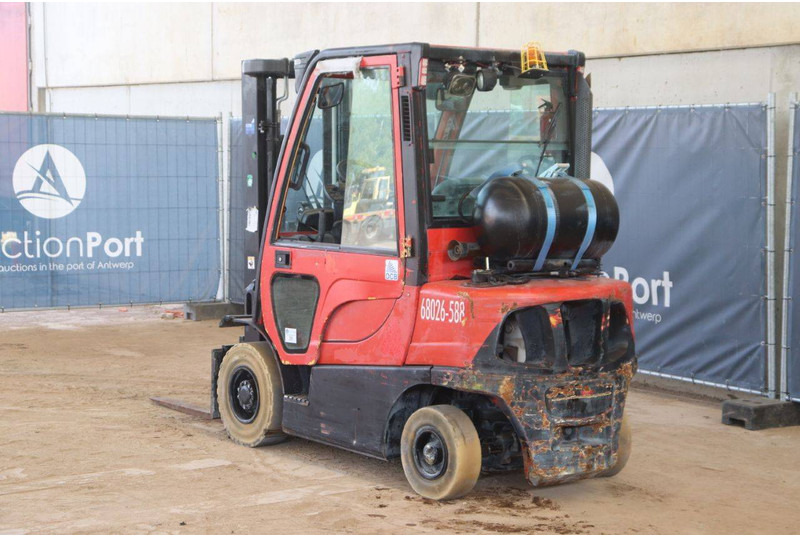 Hyster H2.5FT - Pirun më gaz: foto 4 Hyster H2.5FT - Pirun më gaz: foto 4