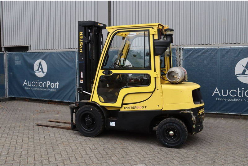 Hyster H3.0XT - Pirun më gaz: foto 3 Hyster H3.0XT - Pirun më gaz: foto 3
