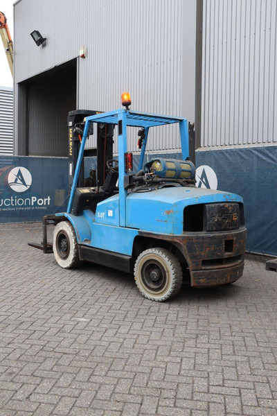 Hyster H5.00XM - Pirun më gaz: foto 4 Hyster H5.00XM - Pirun më gaz: foto 4