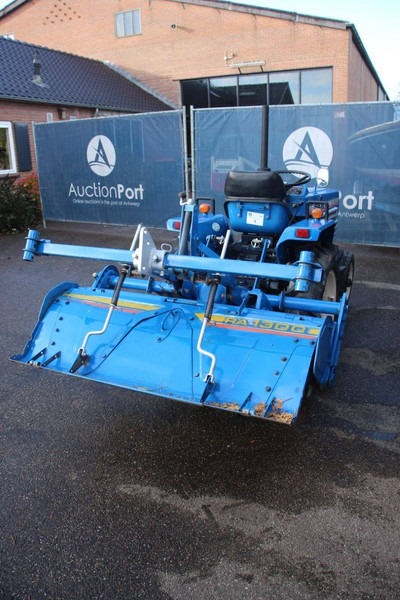 Iseki TU1600 - Traktor: foto 5 Iseki TU1600 - Traktor: foto 5