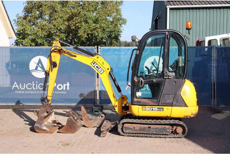 JCB 8018 CTS - Miniekskavator: foto 2 JCB 8018 CTS - Miniekskavator: foto 2