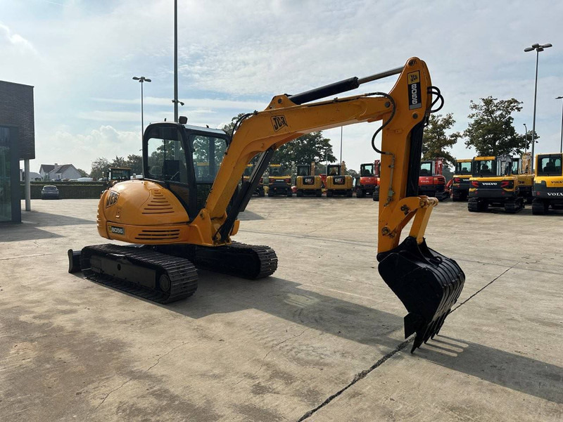 JCB 8056 - Ekskavator me zinxhirë: foto 3 JCB 8056 - Ekskavator me zinxhirë: foto 3