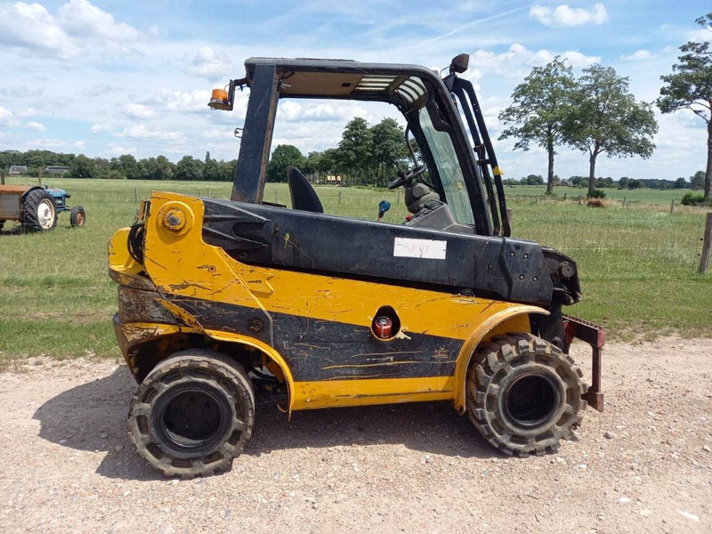 JCB - Ekskavator teleskopik: foto 4 JCB - Ekskavator teleskopik: foto 4