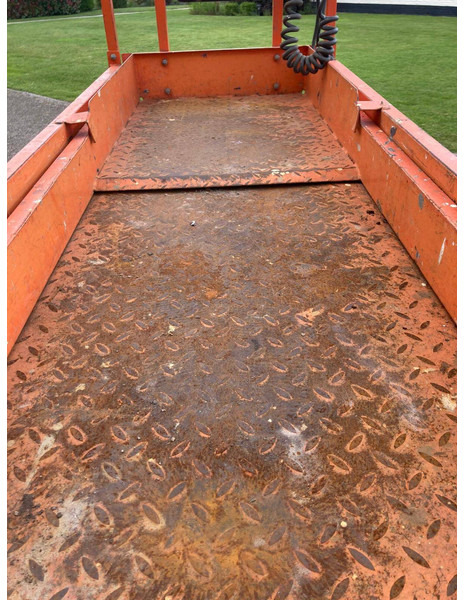 JLG 6RS - Ngritës gërshërë: foto 4 JLG 6RS - Ngritës gërshërë: foto 4