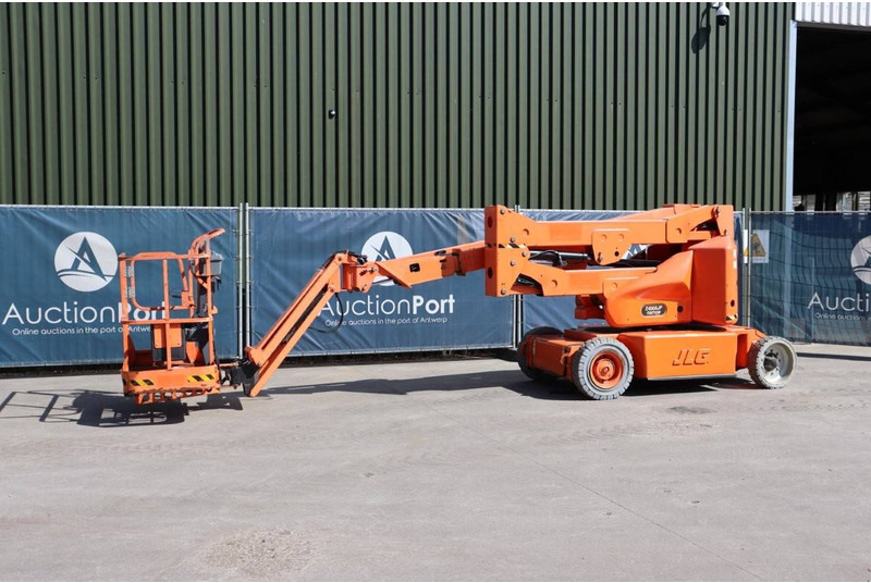 JLG E400AJPN - Krah me çernjerë: foto 1 JLG E400AJPN - Krah me çernjerë: foto 1
