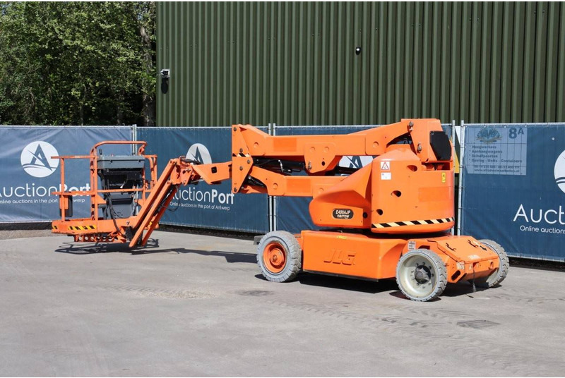 JLG E400AJPN - Krah me çernjerë: foto 3 JLG E400AJPN - Krah me çernjerë: foto 3