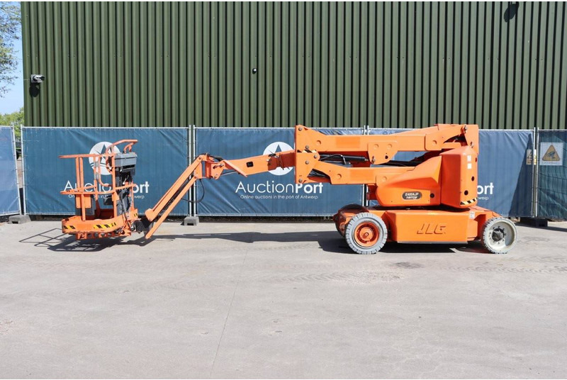 JLG E400AJPN - Krah me çernjerë: foto 2 JLG E400AJPN - Krah me çernjerë: foto 2