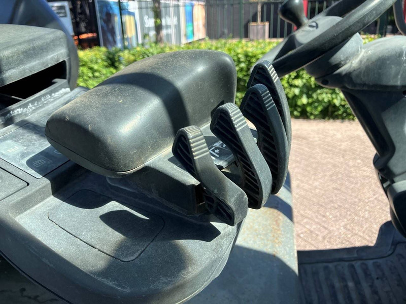 Pirun elektrik Jungheinrich EFG 425K: foto 13 Pirun elektrik Jungheinrich EFG 425K: foto 13