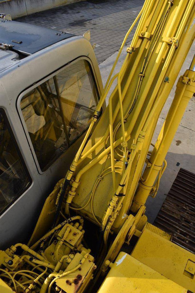 Ekskavator me zinxhirë Kobelco SK160LC: foto 17
