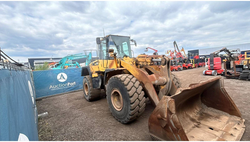 Komatsu WA380-6 - Fadrom me goma: foto 4 Komatsu WA380-6 - Fadrom me goma: foto 4