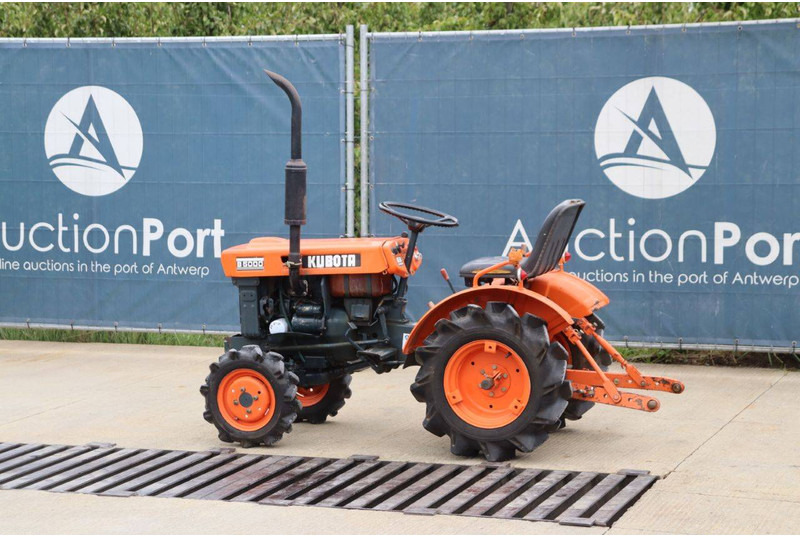 Kubota B5000 - Traktor: foto 3 Kubota B5000 - Traktor: foto 3