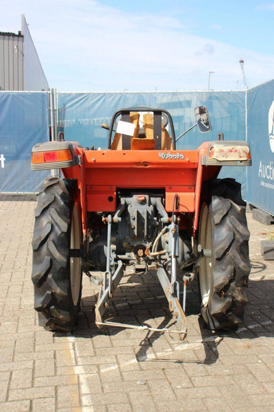 Kubota GL200 - Traktor: foto 4 Kubota GL200 - Traktor: foto 4