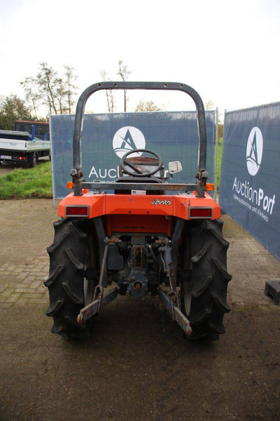 Kubota GT-3 - Traktor: foto 4 Kubota GT-3 - Traktor: foto 4