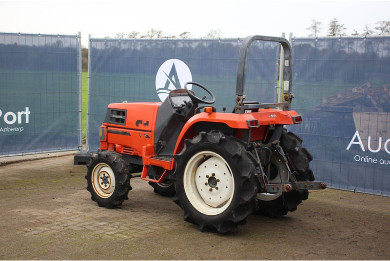 Kubota GT-3 - Traktor: foto 3 Kubota GT-3 - Traktor: foto 3