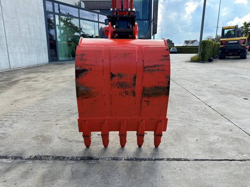 Ekskavator me zinxhirë Kubota KX161-3SZ: foto 10