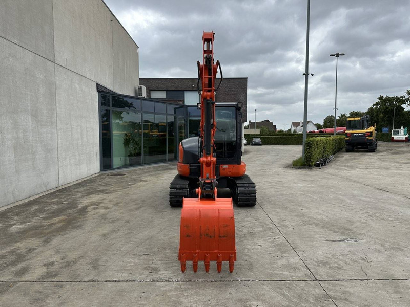 Kubota KX165-5 - Ekskavator me zinxhirë: foto 2 Kubota KX165-5 - Ekskavator me zinxhirë: foto 2