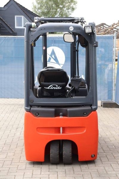 Linde E15-02 - Pirun elektrik: foto 5 Linde E15-02 - Pirun elektrik: foto 5