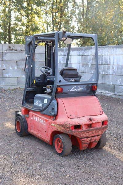 Linde E20P-02 - Pirun elektrik: foto 4 Linde E20P-02 - Pirun elektrik: foto 4