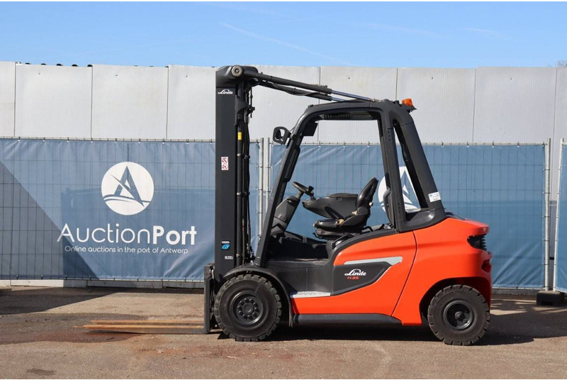 Linde H35D-01 - Pirun më naftë: foto 2 Linde H35D-01 - Pirun më naftë: foto 2