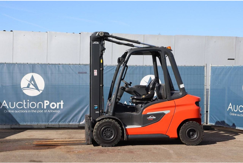 Linde H35D-01 - Pirun më naftë: foto 1 Linde H35D-01 - Pirun më naftë: foto 1