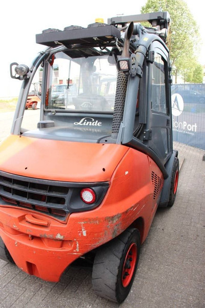 Linde H50D-02 - Pirun më naftë: foto 5 Linde H50D-02 - Pirun më naftë: foto 5