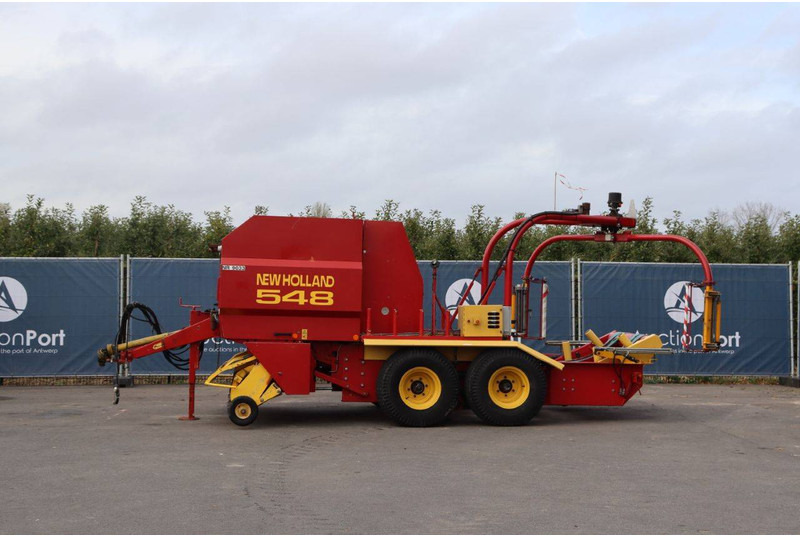 New Holland 548 - Makineri bujqësore: foto 2 New Holland 548 - Makineri bujqësore: foto 2
