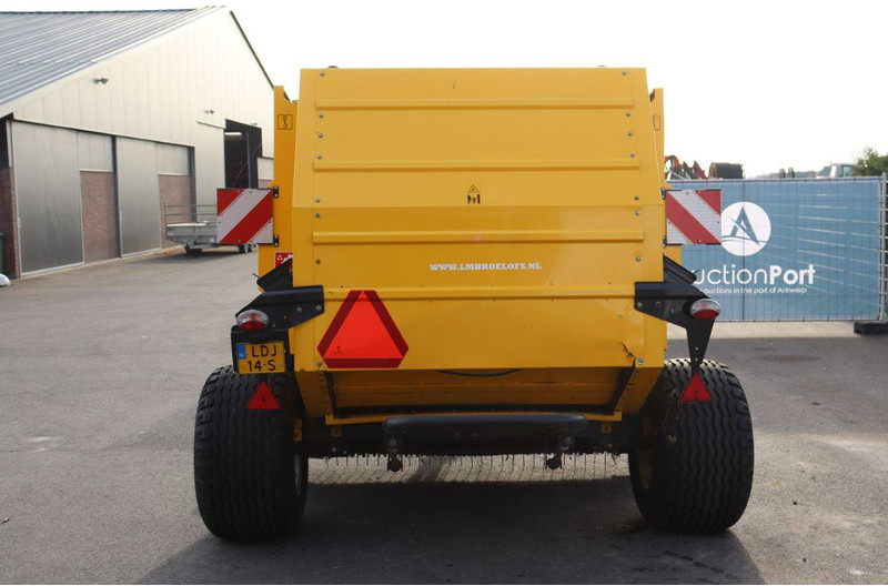 New Holland BR6090 - Makineri bujqësore: foto 5 New Holland BR6090 - Makineri bujqësore: foto 5