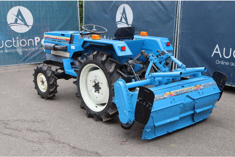 Mitsubishi MTE2000D - Traktor: foto 4 Mitsubishi MTE2000D - Traktor: foto 4