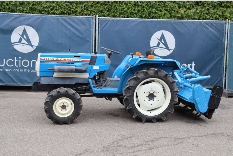 Mitsubishi MTE2000D - Traktor: foto 1 Mitsubishi MTE2000D - Traktor: foto 1