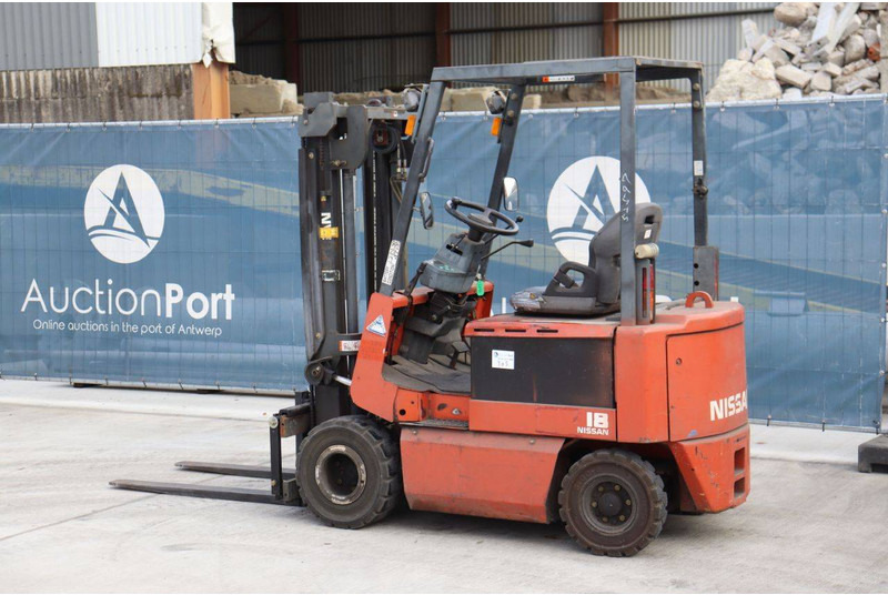 Nissan XP01 - Pirun elektrik: foto 3 Nissan XP01 - Pirun elektrik: foto 3