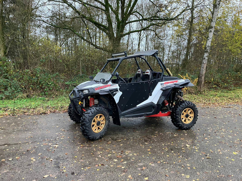 POLARIS RANGER RZR XP 1000 - Karrocë golfi: foto 2 POLARIS RANGER RZR XP 1000 - Karrocë golfi: foto 2