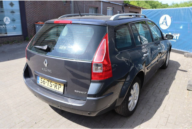 Renault Mégane - Veturë: foto 5 Renault Mégane - Veturë: foto 5