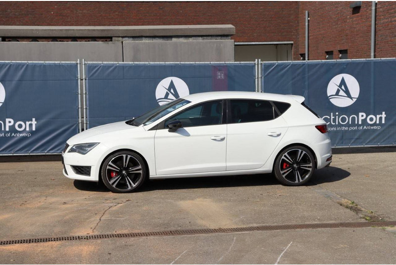 SEAT LEON CUPRA - Sedan: foto 1 SEAT LEON CUPRA - Sedan: foto 1