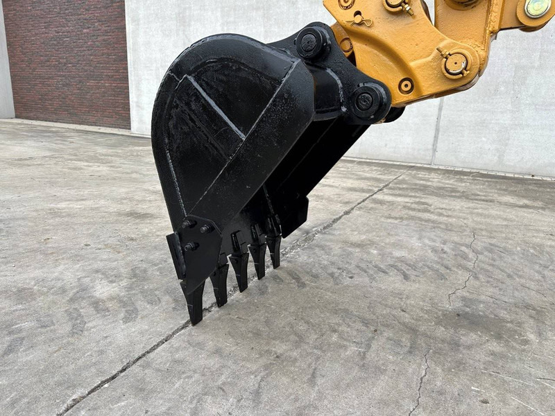 Ekskavator me zinxhirë Sany SY55C: foto 8 Ekskavator me zinxhirë Sany SY55C: foto 8