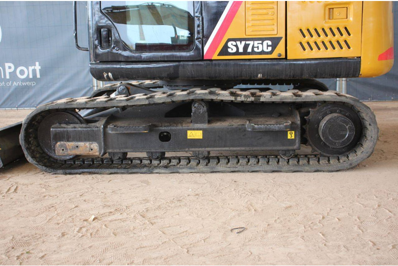 Ekskavator me zinxhirë Sany SY75C: foto 20 Ekskavator me zinxhirë Sany SY75C: foto 20