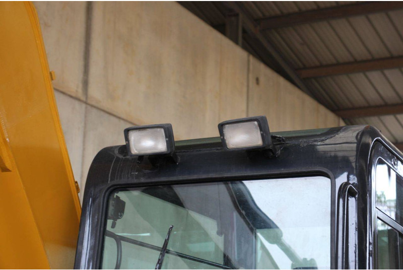 Ekskavator me zinxhirë Sany SY75C: foto 13 Ekskavator me zinxhirë Sany SY75C: foto 13