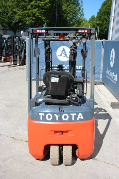 Toyota 8FBEK18T - Pirun elektrik: foto 4 Toyota 8FBEK18T - Pirun elektrik: foto 4