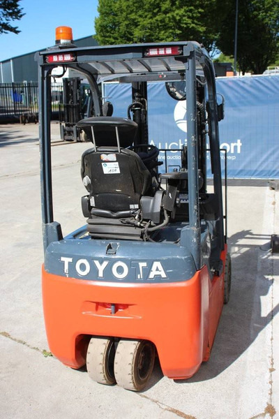 Toyota 8FBEK18T - Pirun elektrik: foto 5 Toyota 8FBEK18T - Pirun elektrik: foto 5