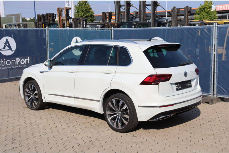 Volkswagen Tiguan R line - Veturë: foto 4 Volkswagen Tiguan R line - Veturë: foto 4