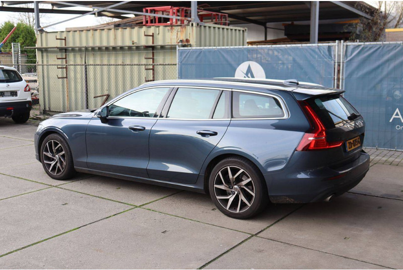 Volvo V60 - Veturë: foto 3 Volvo V60 - Veturë: foto 3
