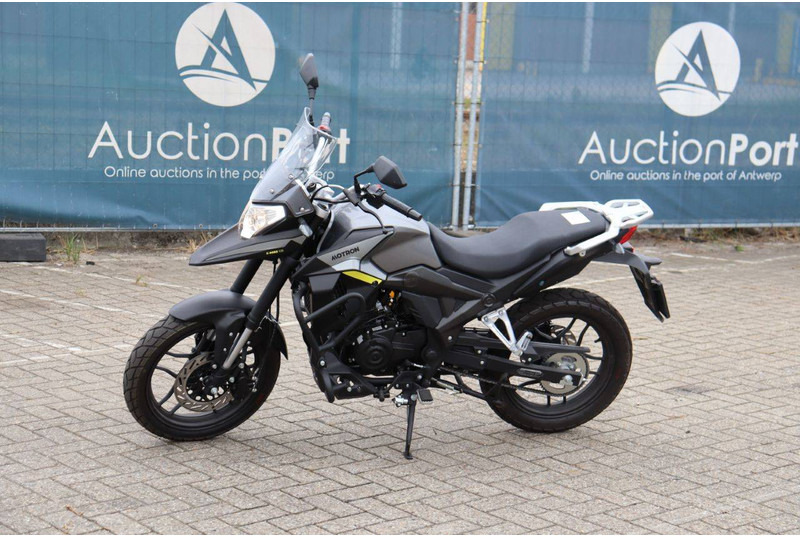 X-Nord 125 - Motoçikleta: foto 1 X-Nord 125 - Motoçikleta: foto 1