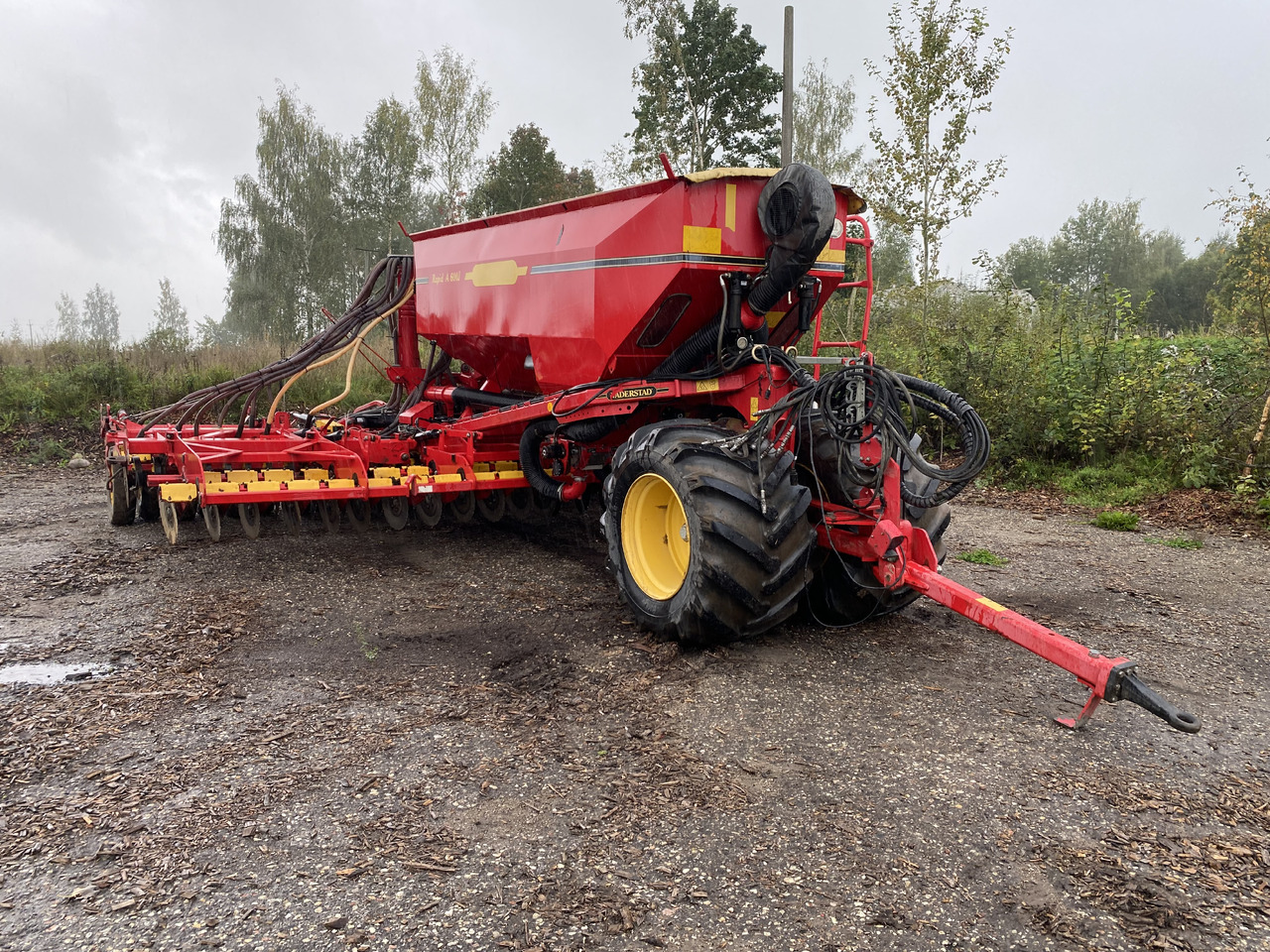 Vaderstad Rapid A600J - Mbjellëse në radhë: foto 2 Vaderstad Rapid A600J - Mbjellëse në radhë: foto 2
