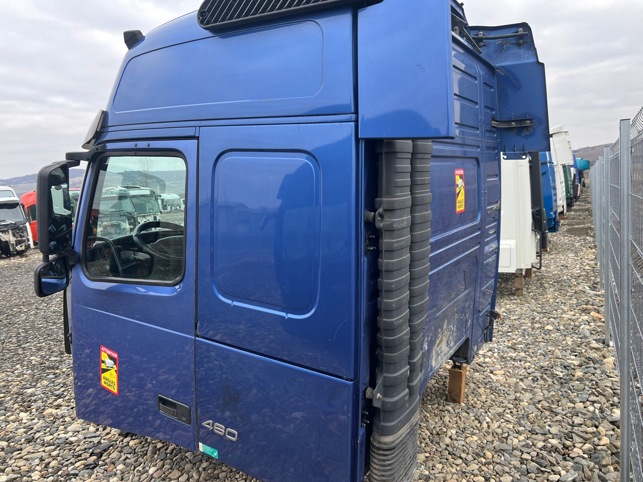 CABINA VOLVO FH13 GLOBETROTTER L2H2 - Kabinë për Kamioni: foto 5 CABINA VOLVO FH13 GLOBETROTTER L2H2 - Kabinë për Kamioni: foto 5