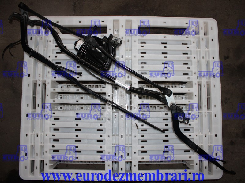 TIMONERIE + MOTORAS STERGATOARE PARBRIZ SCANIA SUPER 2561570, 2558026 - Fshirëse për Kamioni: foto 1 TIMONERIE + MOTORAS STERGATOARE PARBRIZ SCANIA SUPER 2561570, 2558026 - Fshirëse për Kamioni: foto 1
