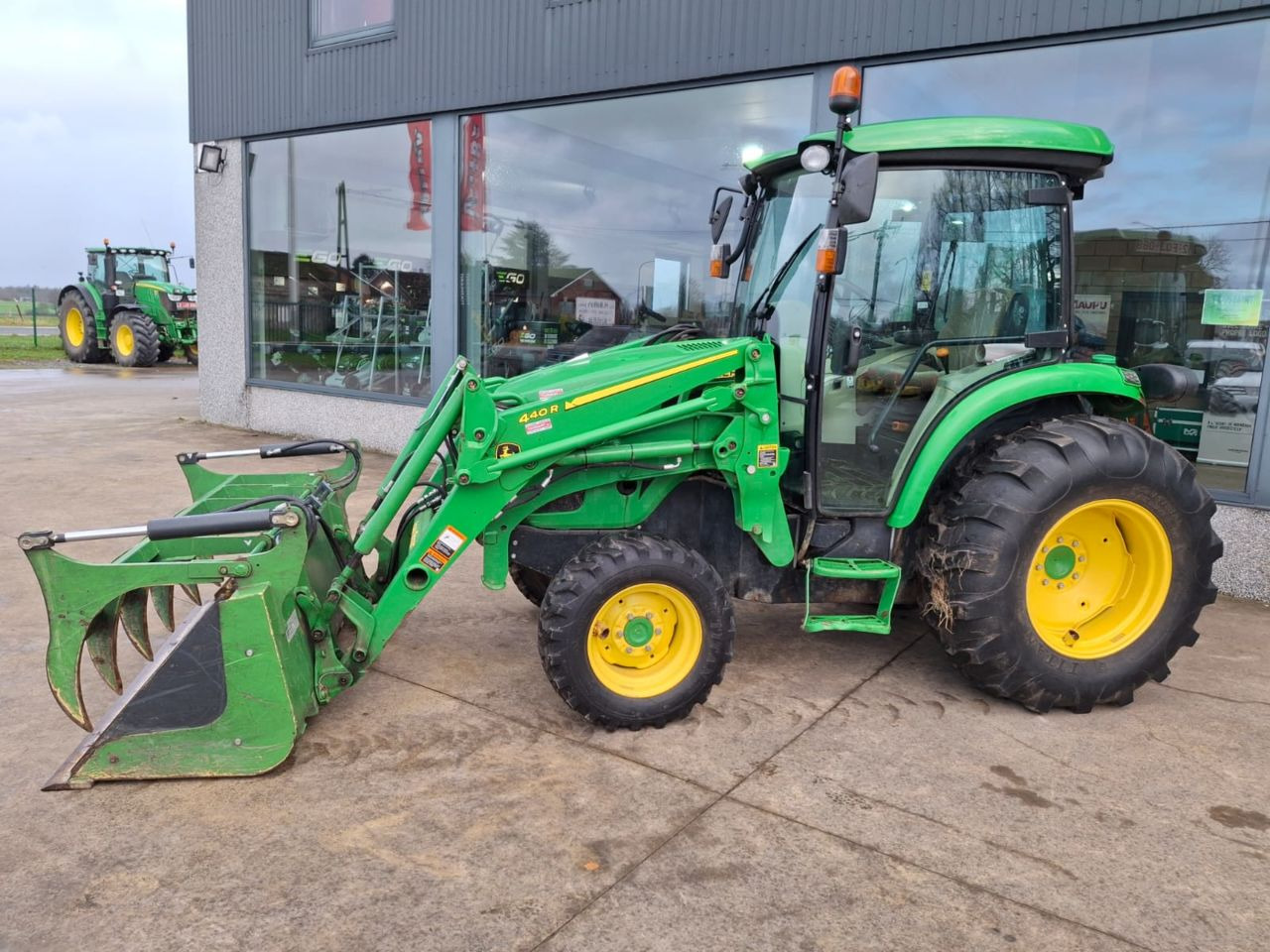 John Deere 4066R - Minitraktor: foto 5 John Deere 4066R - Minitraktor: foto 5